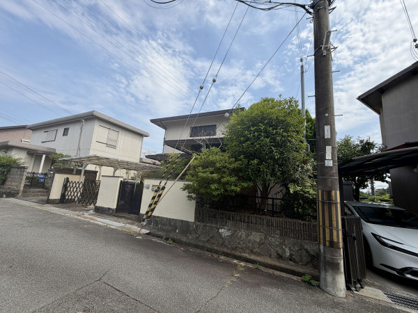 池田市伏尾台、中古一戸建ての画像です