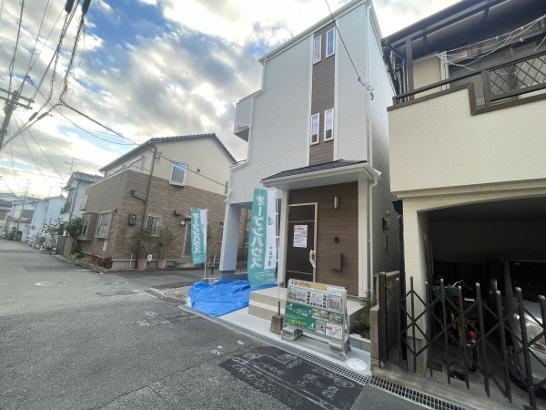 池田市天神、新築一戸建ての画像です