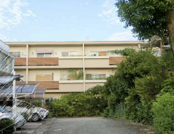 宝塚市雲雀丘、マンションの画像です