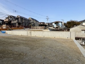 川西市花屋敷、土地の画像です