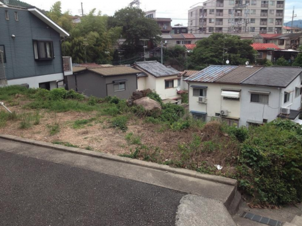 川西市寺畑、土地の画像です