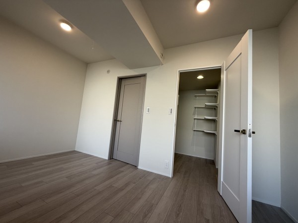 池田市建石町、マンションの画像です