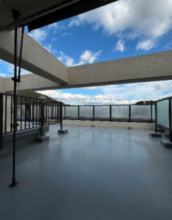 宝塚市雲雀丘山手、マンションの画像です