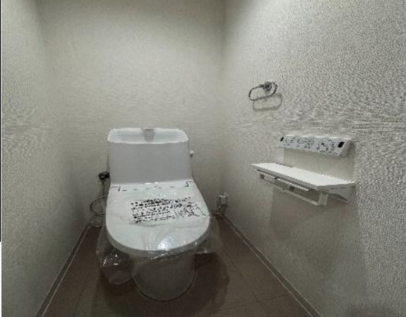 宝塚市雲雀丘山手、マンションの画像です