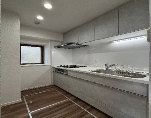 宝塚市雲雀丘山手、マンションの画像です