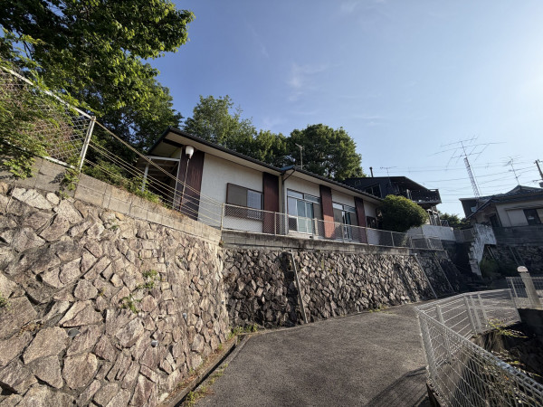 宝塚市雲雀丘、土地の画像です