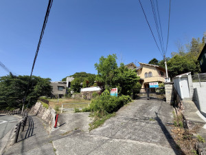 宝塚市花屋敷つつじガ丘、土地の画像です