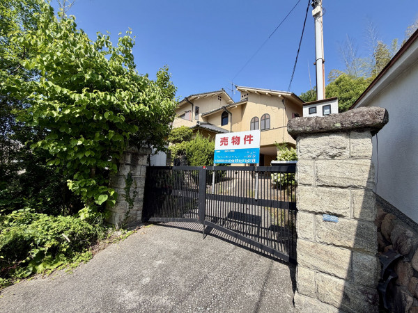 宝塚市花屋敷つつじガ丘、土地の画像です