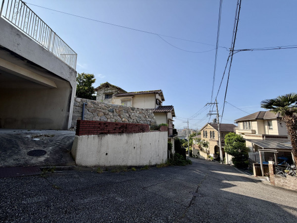 宝塚市雲雀丘、土地の画像です
