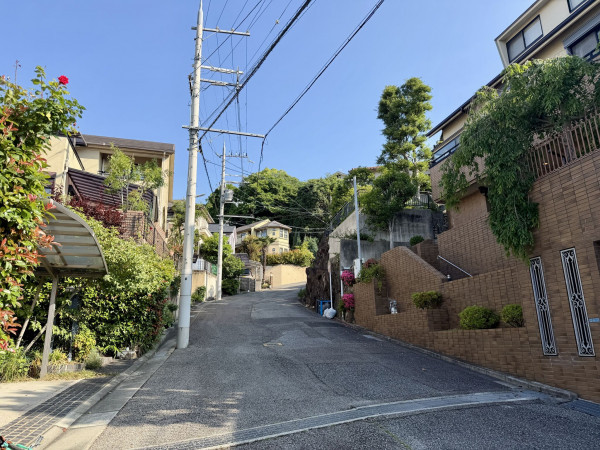 宝塚市雲雀丘、土地の画像です