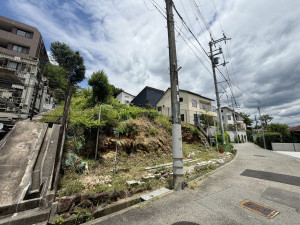 宝塚市雲雀丘、土地の画像です