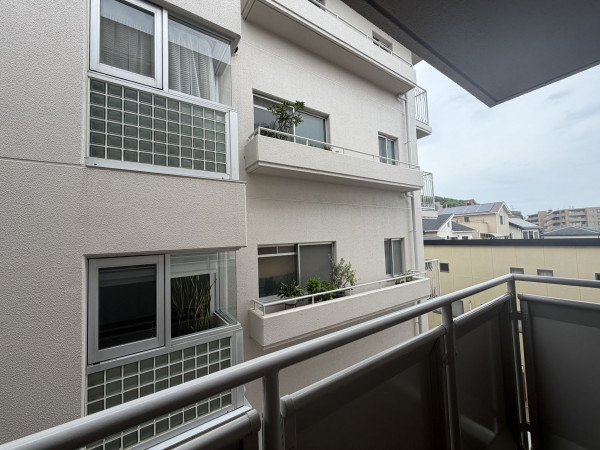 池田市五月丘、マンションの画像です