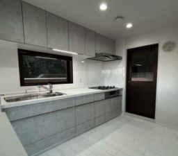 川西市加茂、マンションの画像です