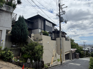 宝塚市雲雀丘山手、中古一戸建ての画像です
