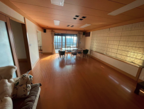 宝塚市雲雀丘山手、中古一戸建ての画像です