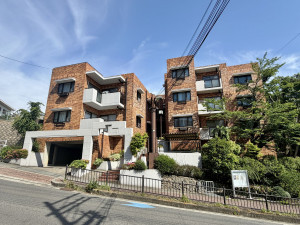 池田市綾羽、マンションの画像です
