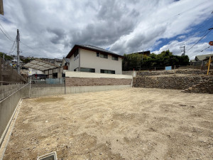 宝塚市雲雀丘、土地の画像です