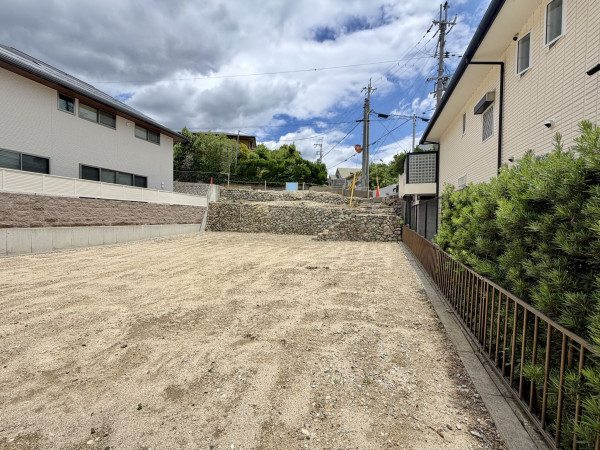 宝塚市雲雀丘、土地の画像です