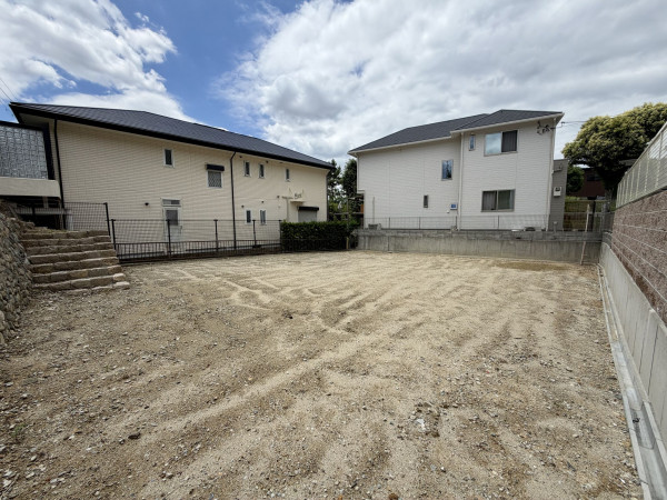 宝塚市雲雀丘、土地の画像です
