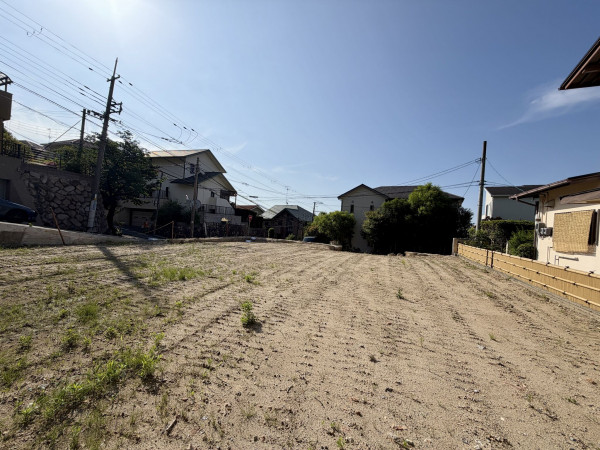宝塚市雲雀丘、土地の画像です