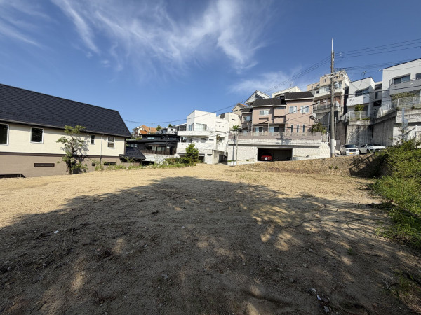 宝塚市雲雀丘、土地の画像です