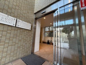 川西市花屋敷、マンションの画像です