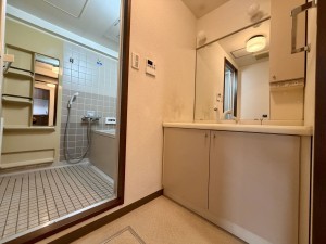 川西市小花、マンションの画像です