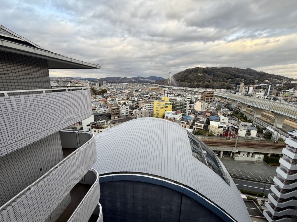 川西市小花、マンションの画像です