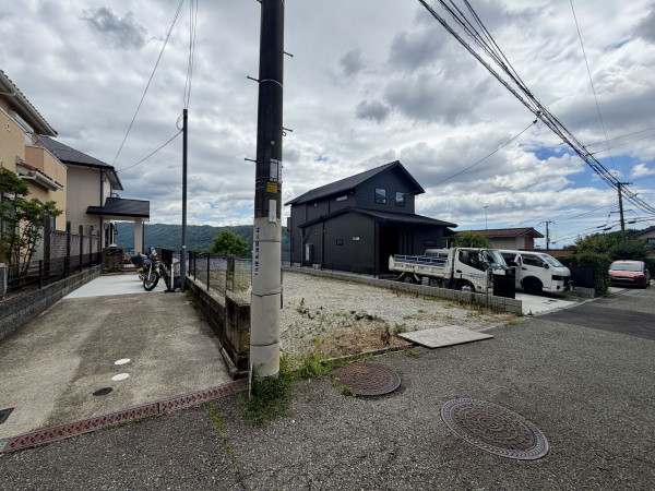 宝塚市花屋敷松ガ丘、土地の画像です