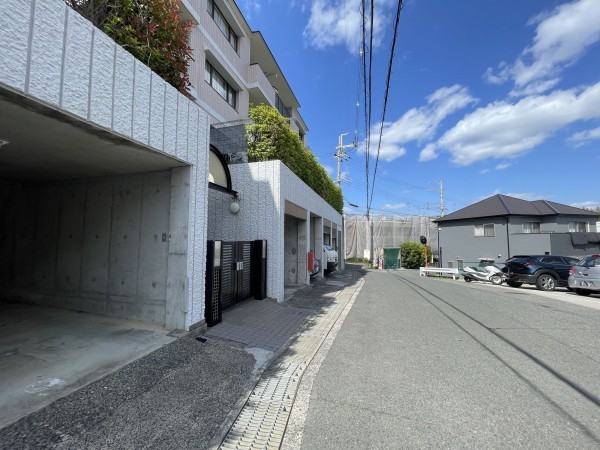 池田市渋谷、マンションの画像です