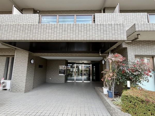 池田市井口堂、マンションの画像です