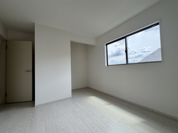 宝塚市花屋敷つつじガ丘、新築一戸建ての画像です