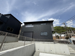 宝塚市花屋敷つつじガ丘、新築一戸建ての画像です