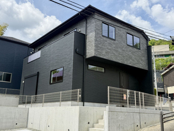 宝塚市花屋敷つつじガ丘、新築一戸建ての画像です