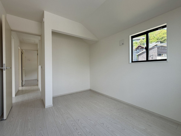 宝塚市花屋敷つつじガ丘、新築一戸建ての画像です
