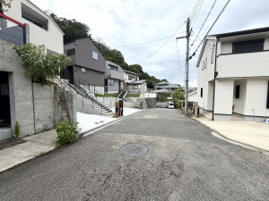 宝塚市花屋敷松ガ丘、新築一戸建ての画像です