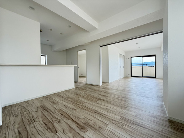 宝塚市雲雀丘山手、マンションの画像です