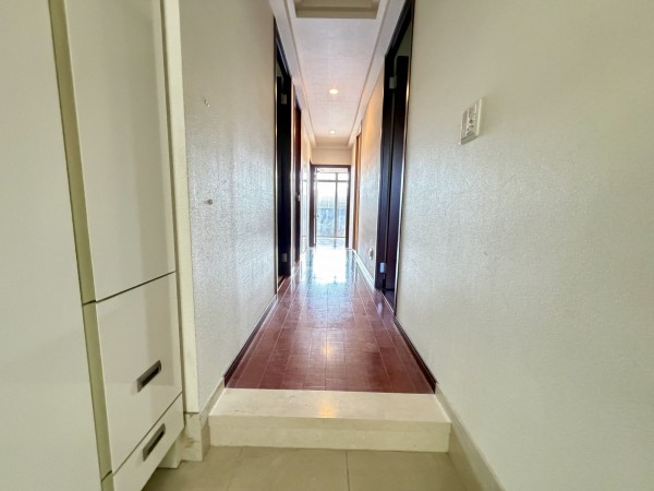 川西市花屋敷、マンションの画像です