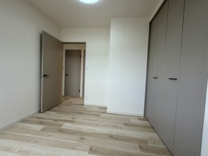 宝塚市雲雀丘、マンションの画像です