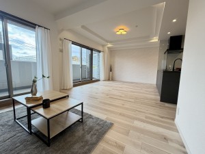 宝塚市雲雀丘、マンションの画像です