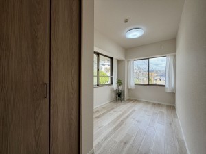 宝塚市雲雀丘山手、マンションの画像です