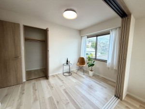 宝塚市雲雀丘山手、マンションの画像です