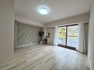 宝塚市雲雀丘山手、マンションの画像です