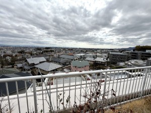 宝塚市雲雀丘山手、マンションの画像です