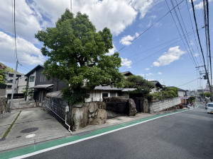 宝塚市花屋敷つつじガ丘、中古一戸建ての画像です