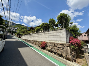 宝塚市花屋敷つつじガ丘、中古一戸建ての画像です