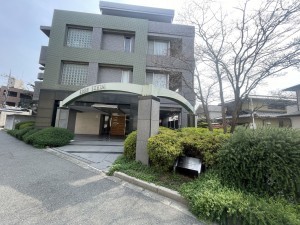 池田市宇保町、マンションの画像です