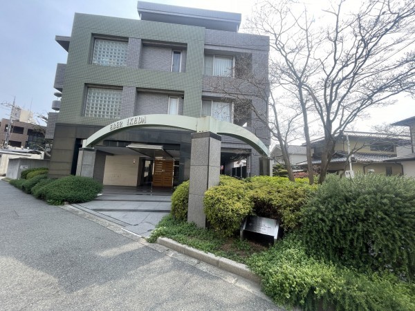 池田市宇保町、マンションの画像です