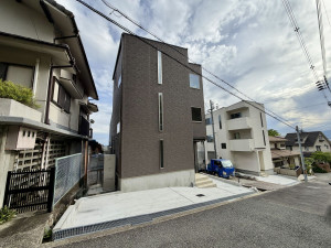 池田市五月丘、新築一戸建ての画像です