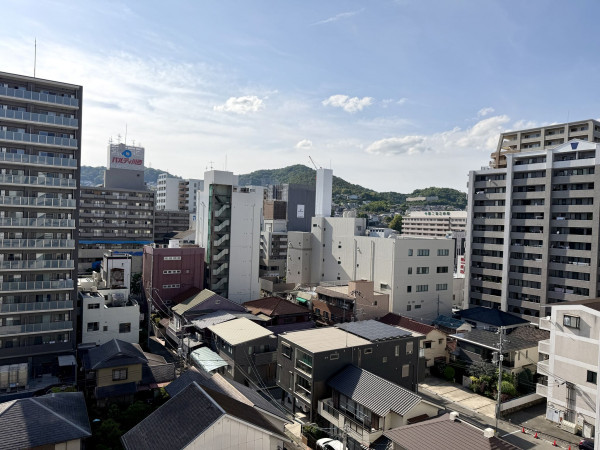 川西市中央町、マンションの画像です